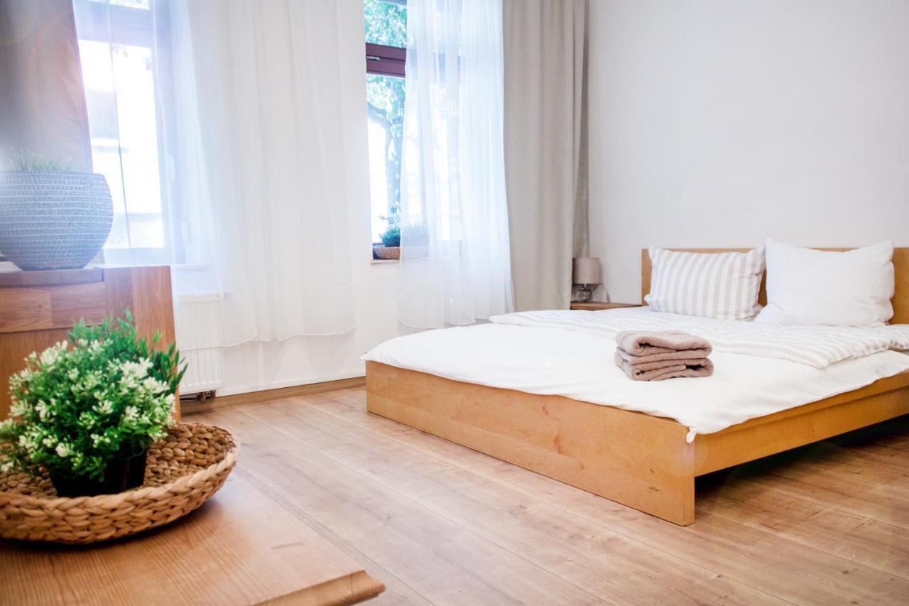 Dora Apartment